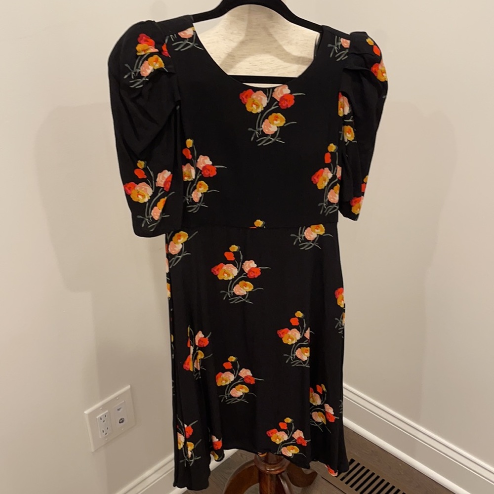Gorgeous mini dress from Zara